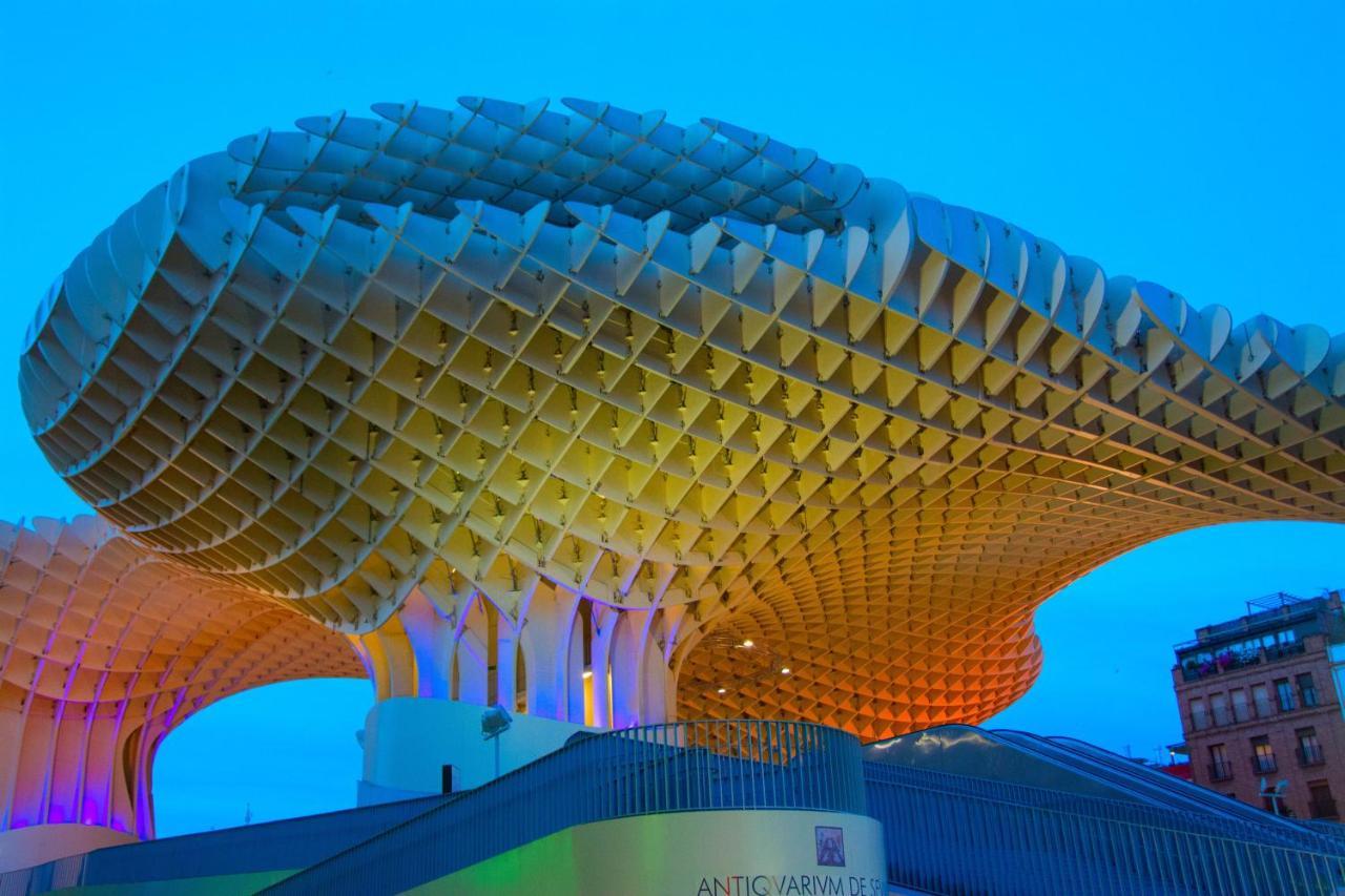 Otumba Suite Sevilla Exteriör bild
